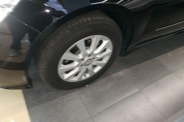 Used Mercedes-Benz R-Class 2017 R 320 4MATIC Business Edition Prestige Model