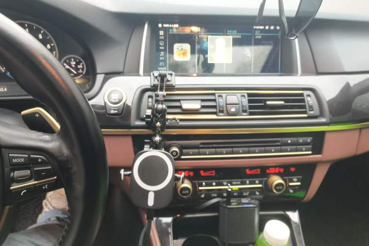 Used BMW 5 Series 2014 535Li Leading Model
