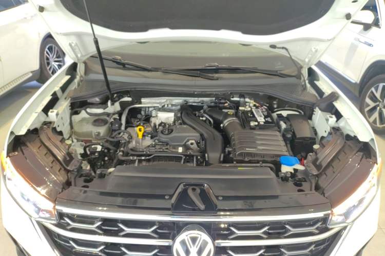 Used Volkswagen Tayron 2023 300TSI Two-Wheel-Drive Luxury Plus Advanced Edition
