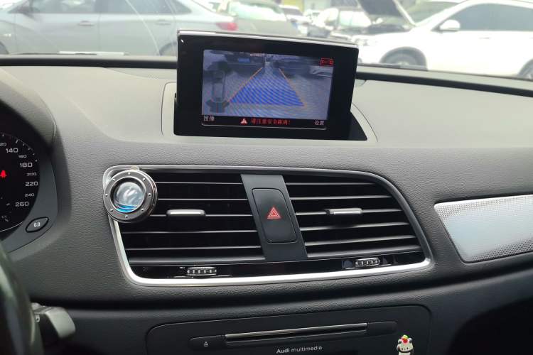 Used Audi Q3 2017 30 TFSI Fashion Model