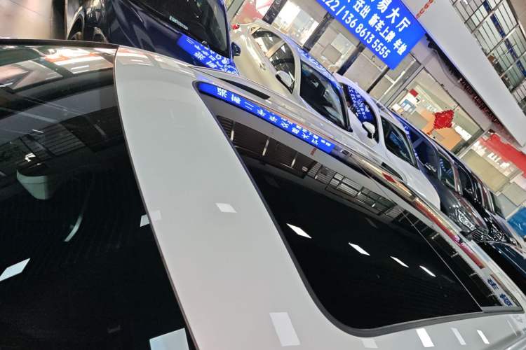 Used Volkswagen Tayron 2020 330TSI Two-Wheel Drive Luxury Smart Connectivity Version
