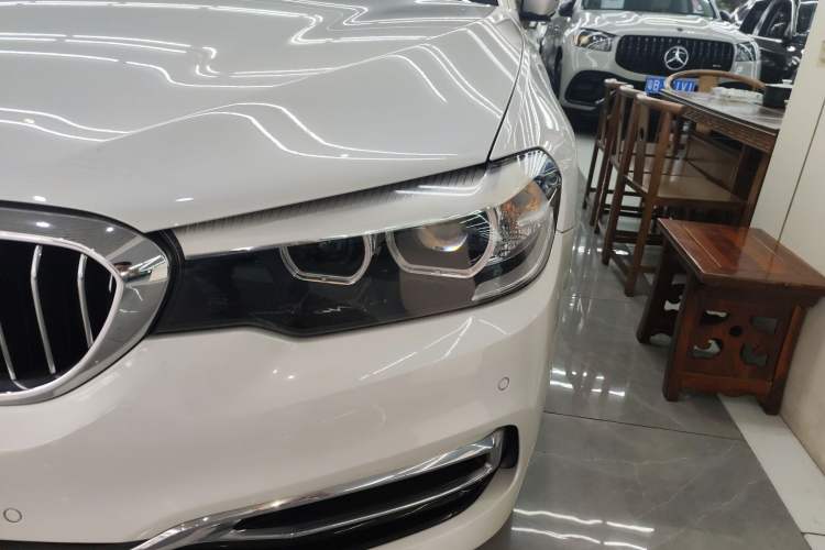 Used BMW 5 Series 2018 530Li Leading Edition Luxury Package