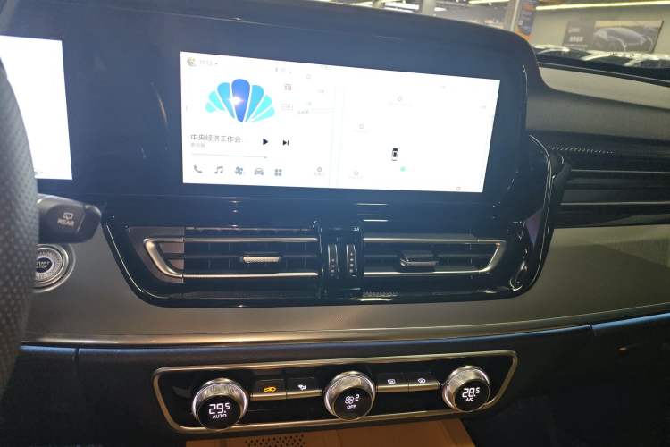 Used Hongqi HS5 2023 2.0T Qixiang Pro Edition