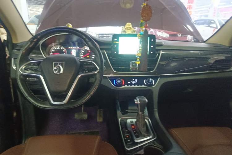 Used Baojun 560 2017 1.5T DCT Flagship Model