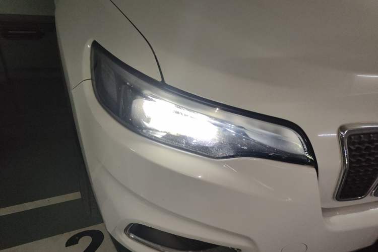 Used  Cherokee 2019 2.0T Two-Wheel Drive Smart Enjoyment Version China VI