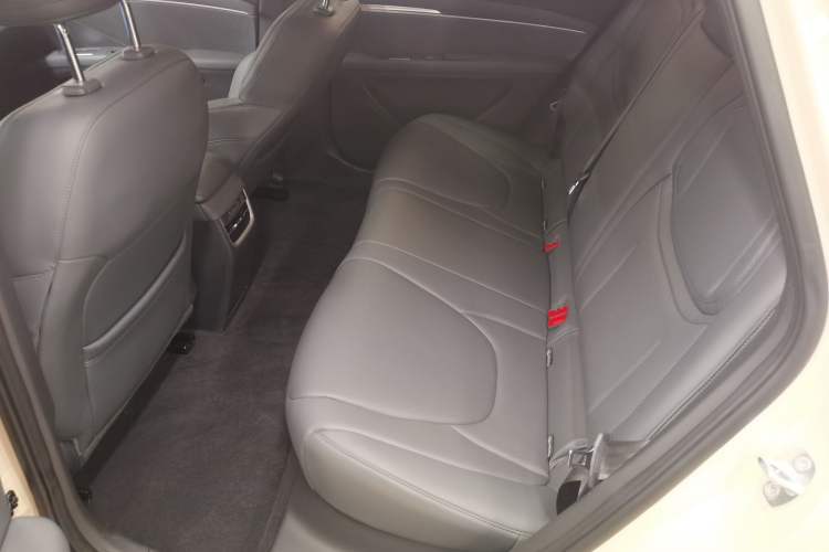 Used XPeng MONA M03 2024 620 with Ultra-Long Range
