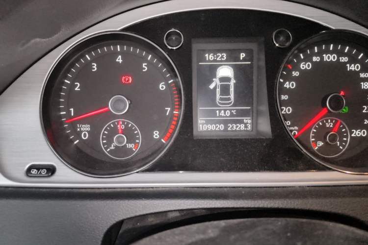 Used Volkswagen Magotan 2013 1.8TSI Premier Model