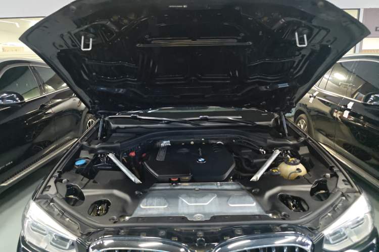 Used BMW X3 2020 xDrive30i Luxury Model with M Sport Package
