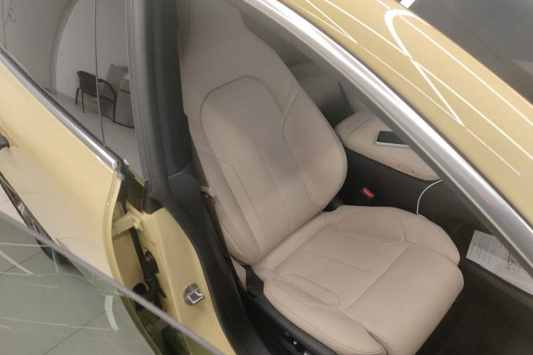 Used Nio ET5T 2023 75 kWh Touring