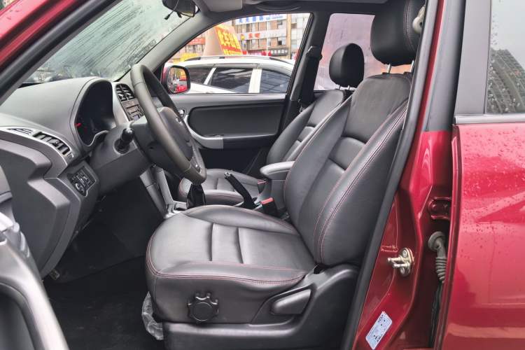 Used Chery Tiggo 3 2015 1.6L Manual Zhishang Commemorative Edition
