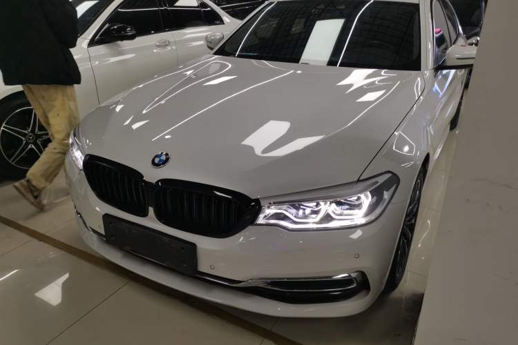 Used BMW 5 Series New Energy 2019 Updated Version 530Le Luxury Package
