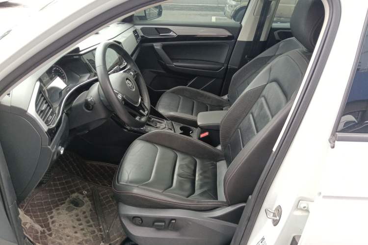 Used Volkswagen Tayron 2020 330TSI Two-Wheel Drive Luxury Smart Connectivity Version