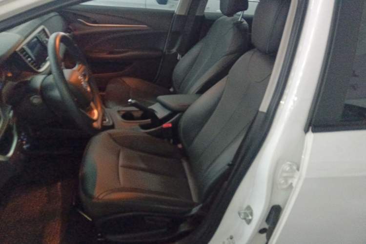 Used Buick GT 2021 Revised Version 1.3T Automatic Mild Hybrid Elite Edition
