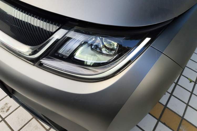 Used BYD Dolphin 2023 420 km Fashion Edition
