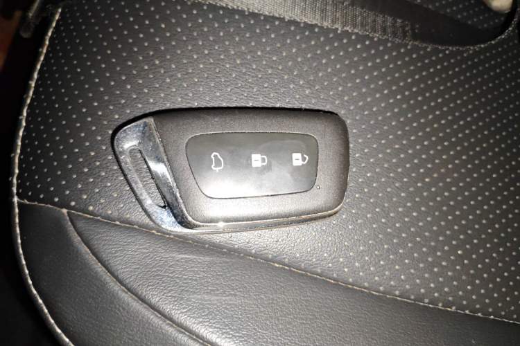 Used Baojun KiWi EV 2022 Designer Lite Edition Ternary Lithium
