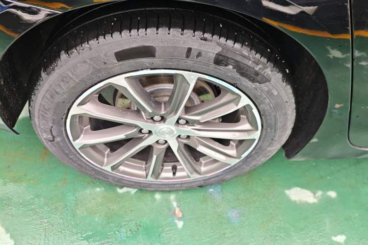 Used Buick LaCrosse 2021 652T Luxury Model
