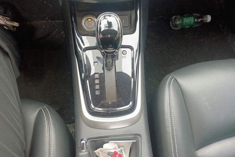 Used Nissan Tiida 2019 1.6L CVT Smart Drive Version China VI Standard
