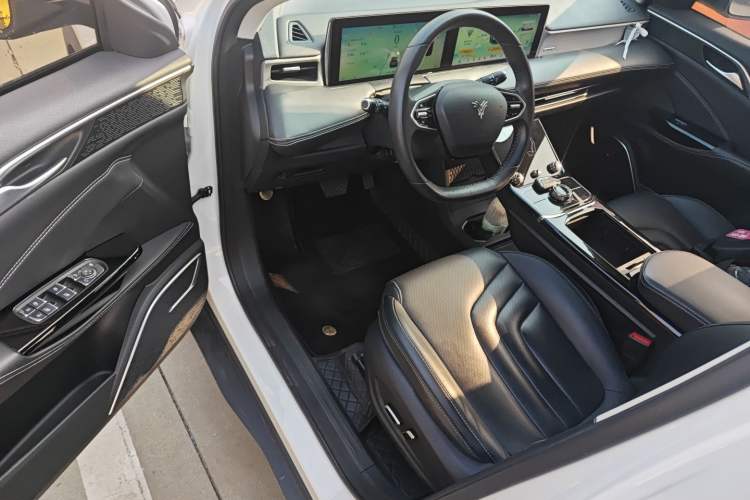 Used NETA U 2022 Pro 400 Comfort Edition
