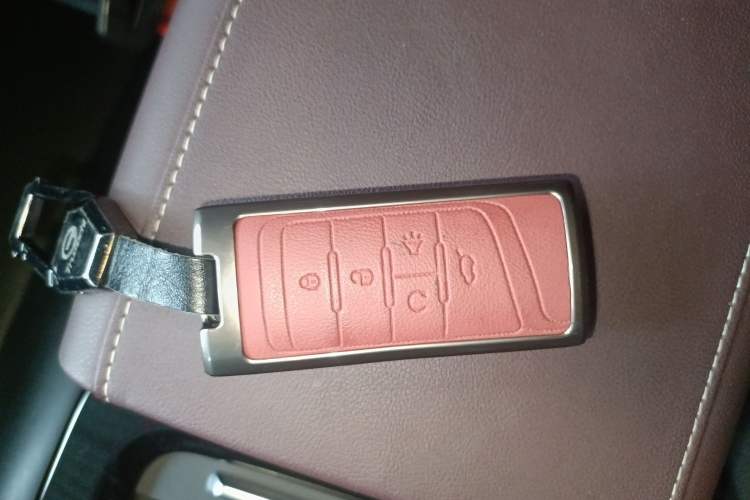 Used GAC Trumpchi M6 2023 PRO 270T DCT Luxury Edition
