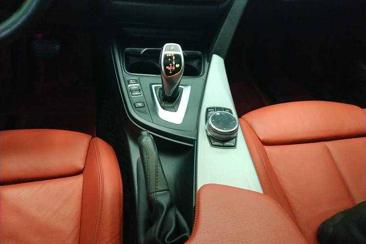 Used BMW 3 Series 2018 330i M Sport Night Edition
