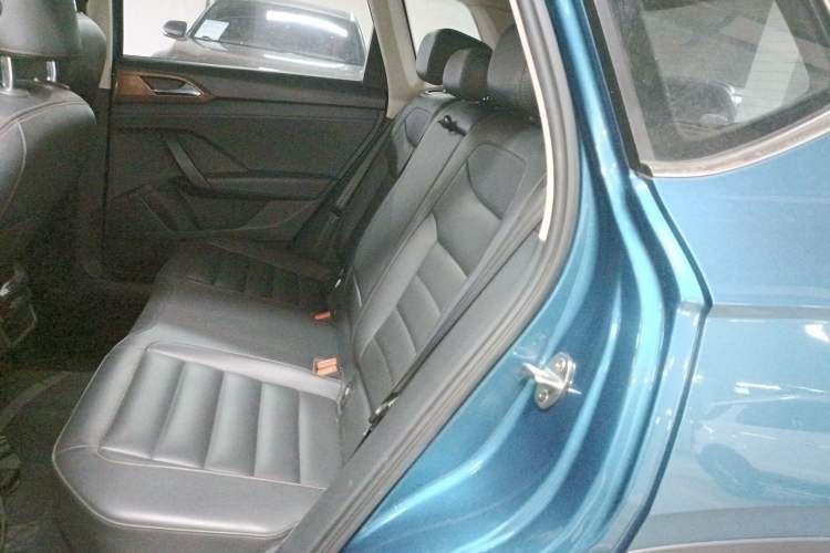 Used Volkswagen Tharu 2019 280TSI Two-Wheel Drive Luxury Version China VI Standard
