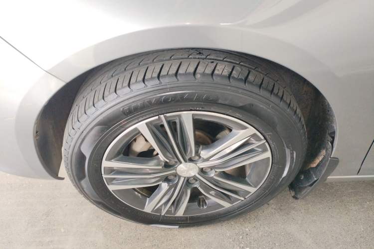 Used Peugeot 308 2016 1.6L Automatic Fashion Edition