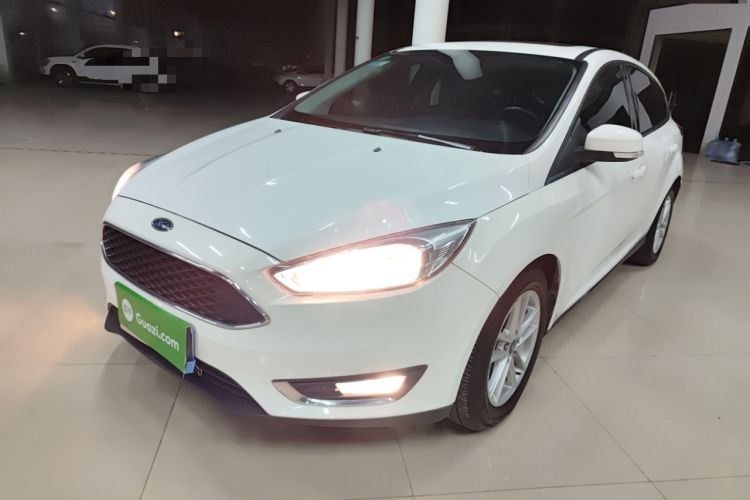 Used Ford Focus 2017 Hatchback 1.6L Automatic Fashion Edition Smart Drive Version
