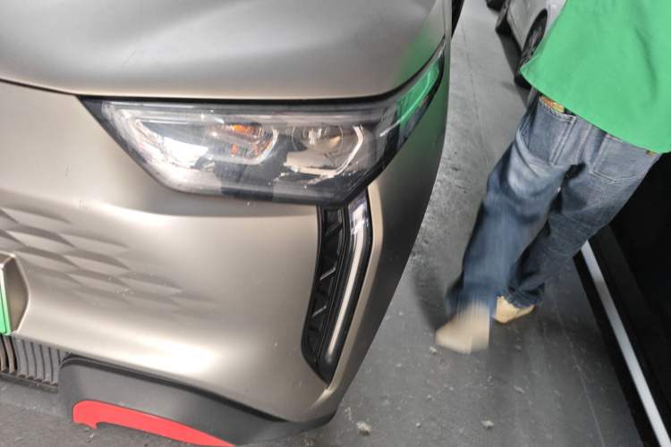 Used Chery New Energy Boundless Pro 2022 408 km Range Shenshou Version Lithium-Ion Battery
