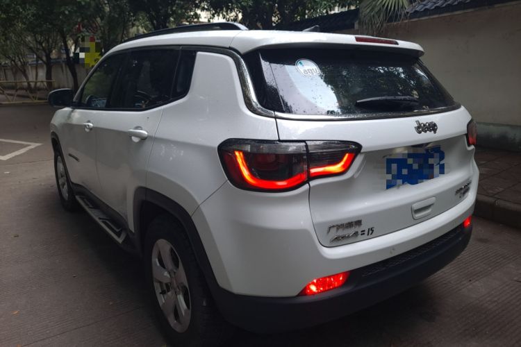 Used  Compass 2017 200T Automatic Family Edition
