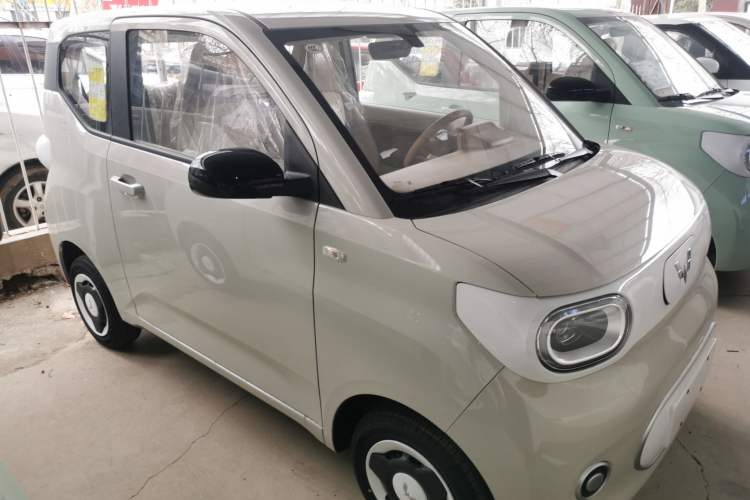 Used Wuling Hongguang MINIEV 2024 3rd Generation 215km Youth Edition