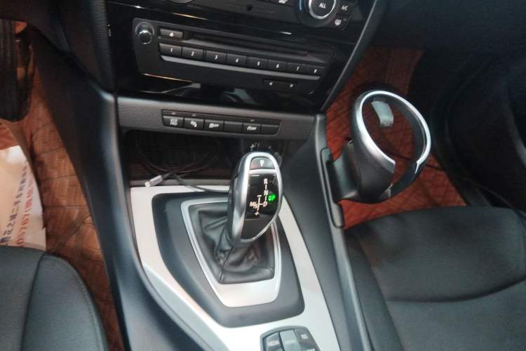 Used BMW X1 2014 sDrive18i Leading Model