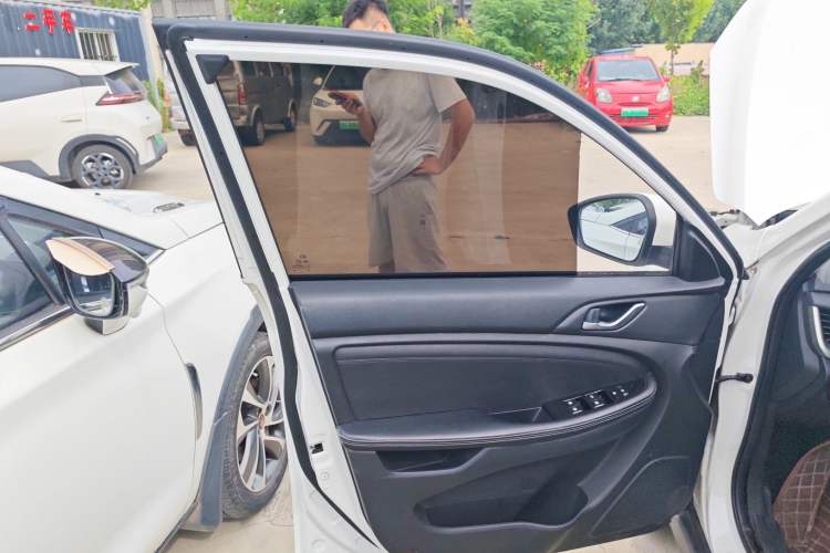 Used Land X2 2017 1.6L Automatic Jingrui Edition
