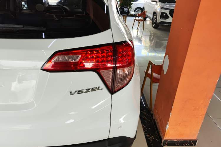 Used Honda Vezel 2017 1.5L CVT 2WD Comfort Model