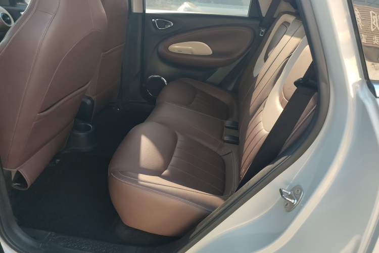 Used Wuling Bingo 2023 333 km Enjoyment Version
