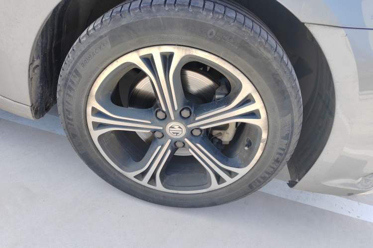 Used MG 6 2017 20T Automatic Luxury Smart Connect Version China V Standard