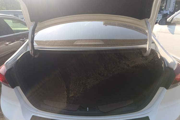 Used Hyundai Elantra 2016 1.4T Dual-Clutch Xuan Dong · Dynamic Version