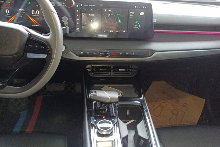 Used Changan Ruicheng PLUS 2023 1.5T DCT Prestige Edition