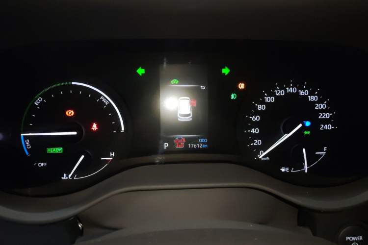 Used Toyota Sienna 2024 2.5L Hybrid Four-Wheel Drive Prestige Edition