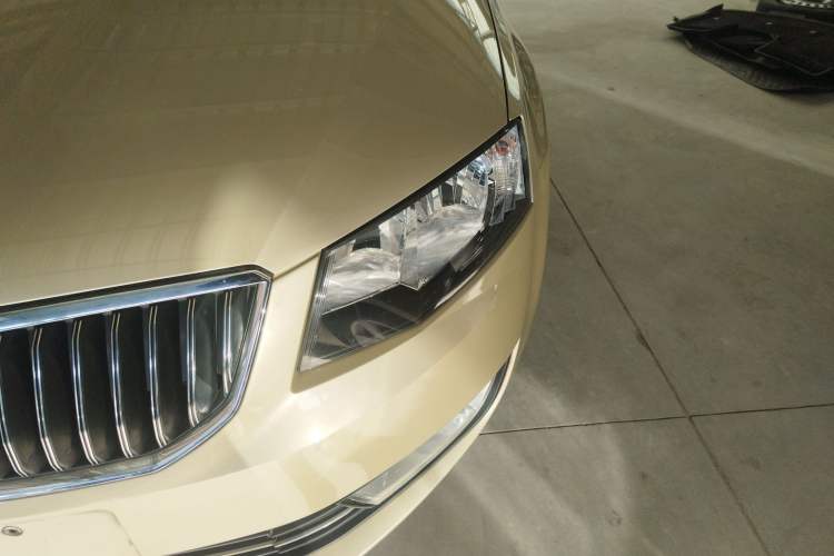 Used Skoda Octavia 2015 1.6L Automatic Yijun Edition