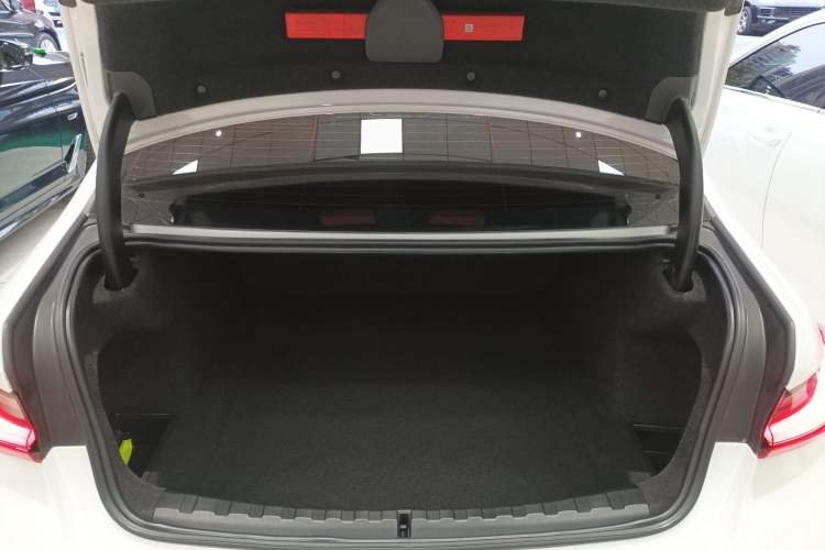 Used BMW 3 Series 2024 325Li M Sport Package
