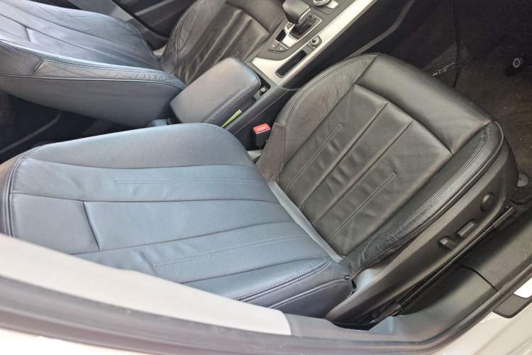 Used Audi A4L 2018 30th Anniversary Edition 40 TFSI Fashion Model