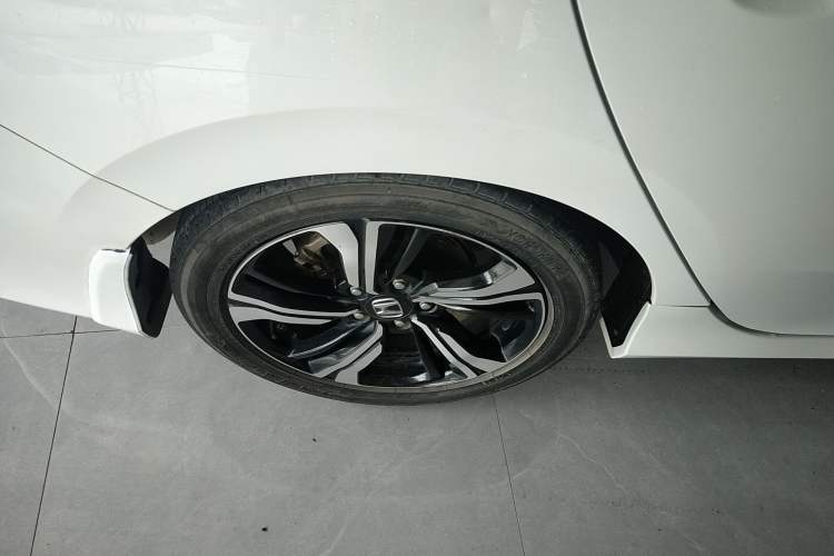 Used Honda Civic 2016 220TURBO CVT Prestige Edition