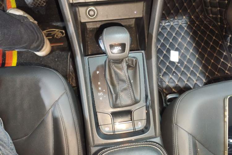 Used Skoda Kodiaq 2019 Restyled TSI330 5-Seater Two-Wheel Drive Standard Version China VI
