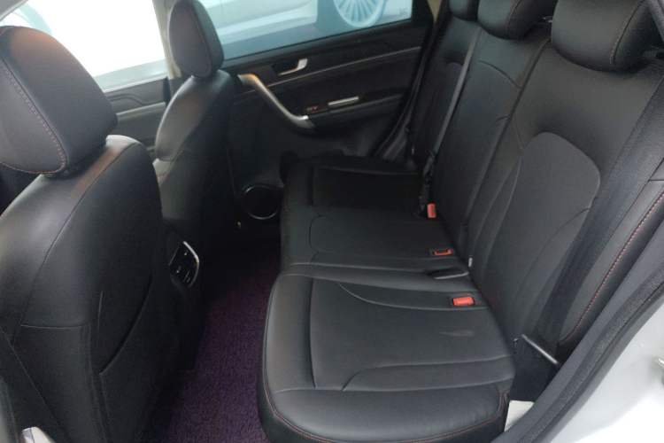 Used Haval M6 2019 1.5T DCT Two-Wheel Drive Value Edition China VI Standard
