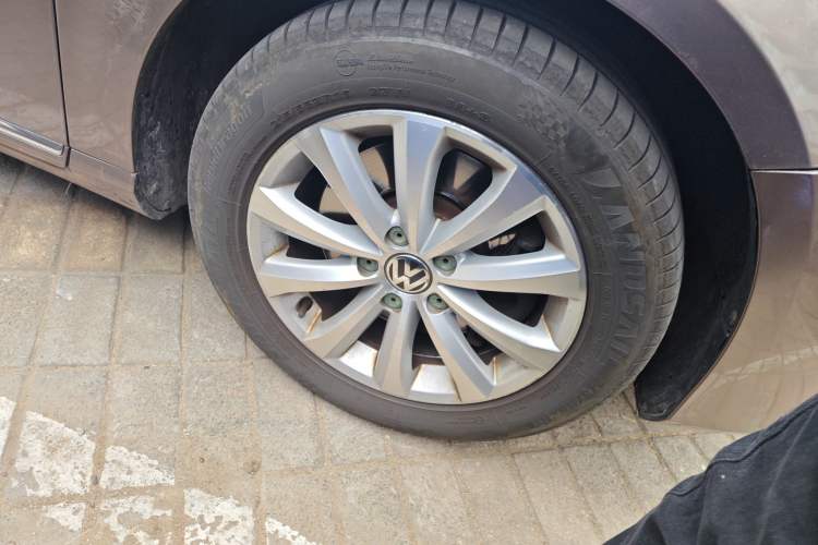 Used Volkswagen Magotan 2013 1.8TSI Luxury Model
