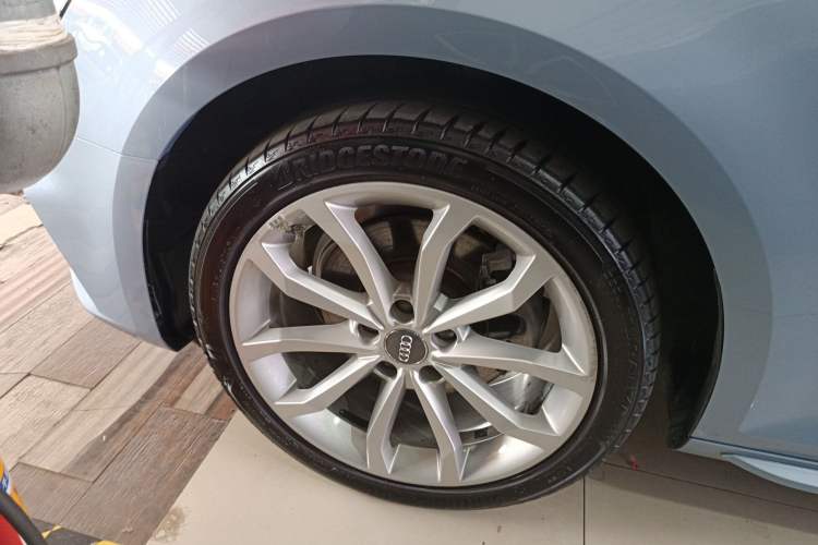 Used Audi A4L 2018 30th Anniversary Edition 40 TFSI Fashion Model