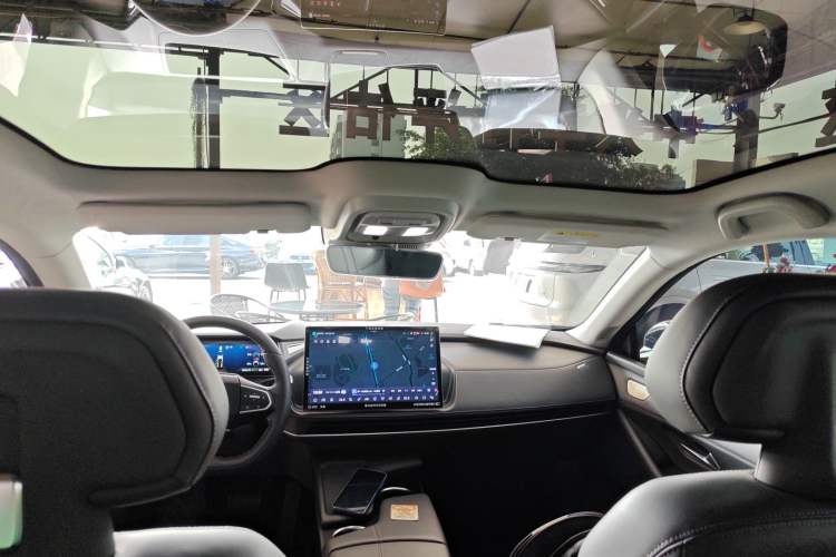 Used  SL03 2022 515 Pure Electric Version
