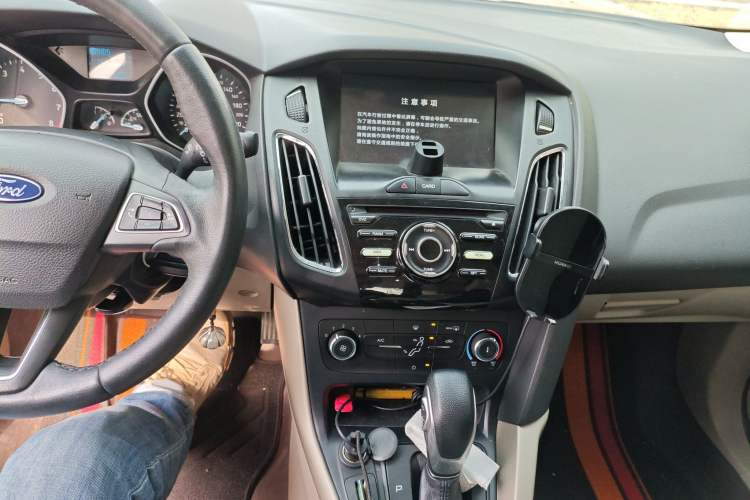 Used Ford Focus 2017 Sedan 1.6L Automatic Comfort Plus SmartDrive Edition