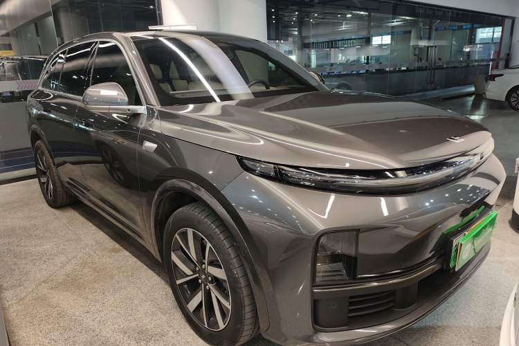 Used Li Auto L7 2023 Air model
