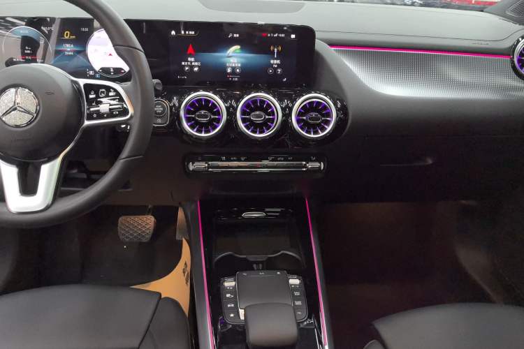 Used Mercedes-Benz GLA 2023 GLA 220